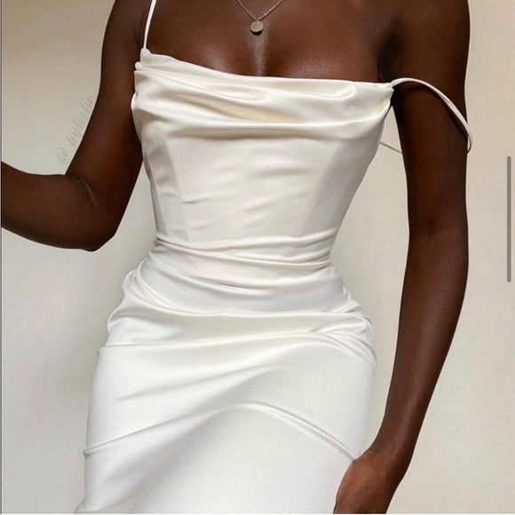 House of CB Anja dress - Picture 4 of 9